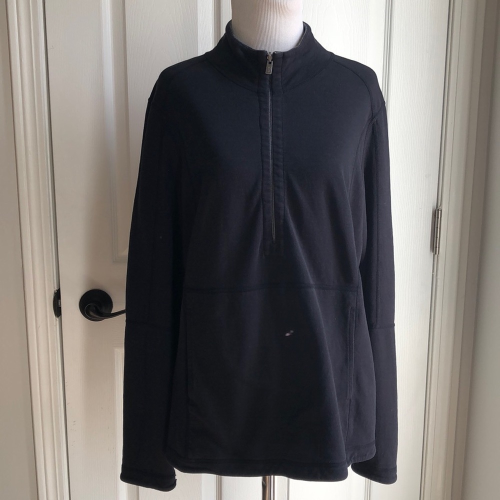 Tommy Bahama Reversible Black & Grey 1/4 Zip  Barrel Pocket Pullover size M